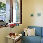 La Perla Di Sonenga - Giardino Apartment Menaggio