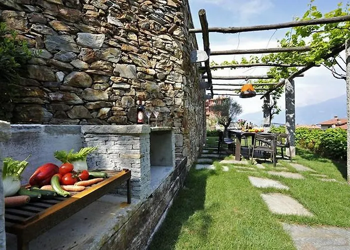 아파트 La Perla Di Sonenga - Giardino 메나지오