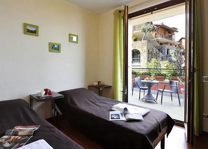 La Perla Di Sonenga - Giardino *