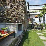 Apartament La Perla Di Sonenga - Giardino Menaggio